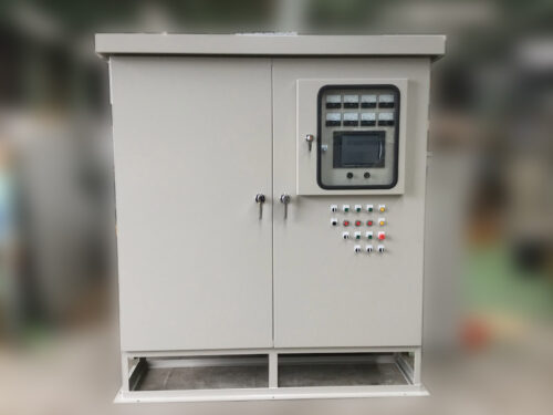 インバータ盤の製作